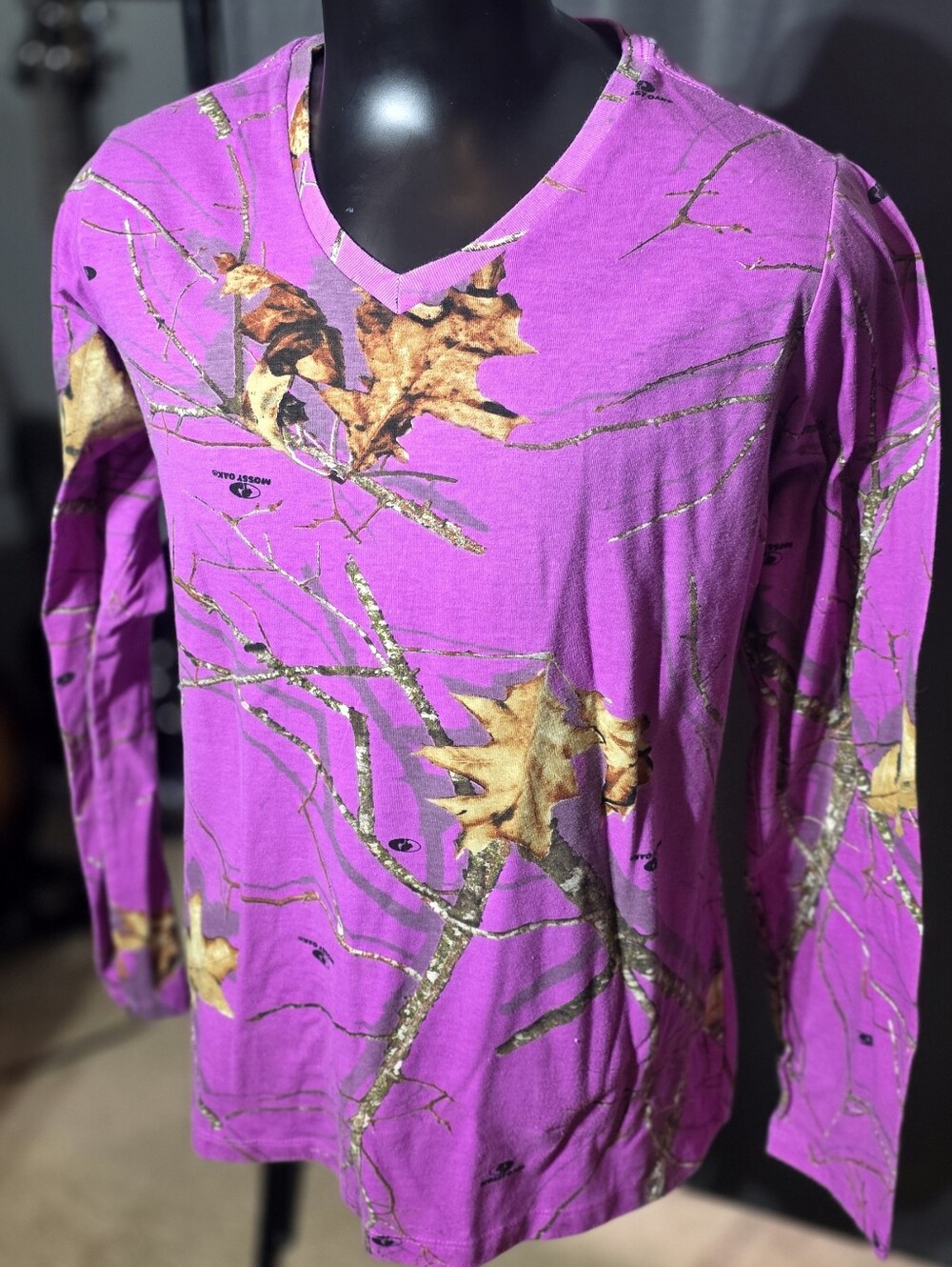 Mossy Oak Purple Camo Long Sleeve V-Neck Shirt Xxl